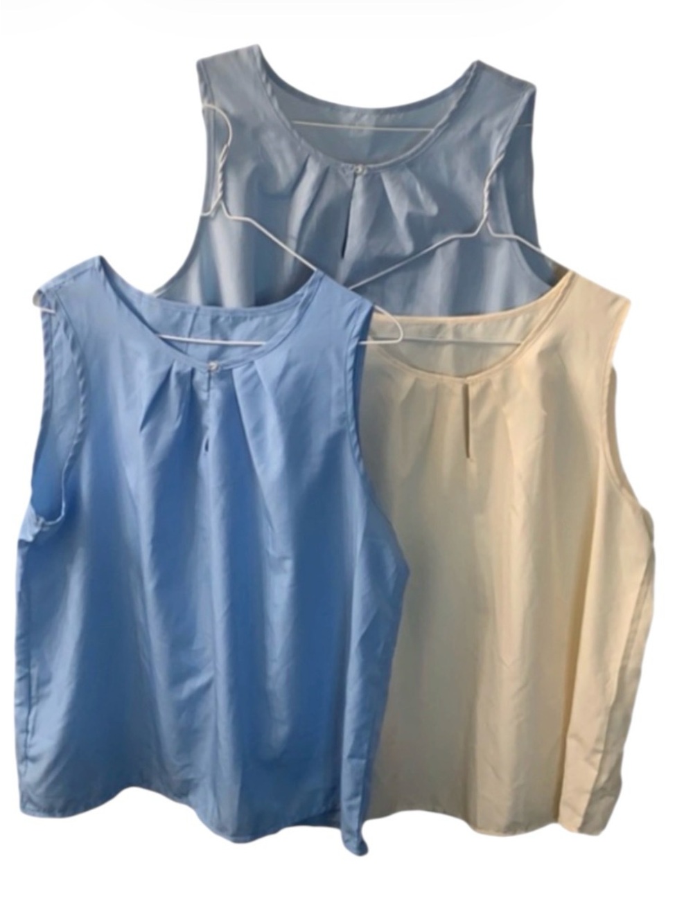 SLEEVELESS TOP BUNDLE (3)